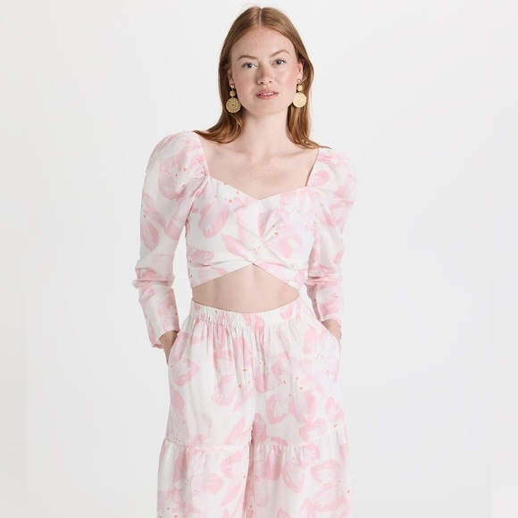 SOMETHING NAVY TOP      NWT - Picture 2 of 16